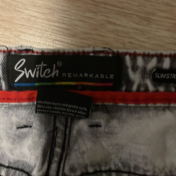 Amazing condition - Picture 2 of 3